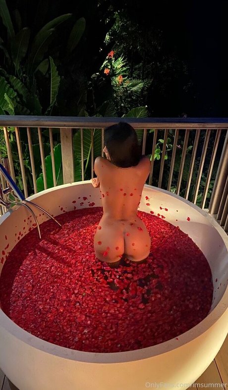 yourasianwetpussy nude leak onlyfans