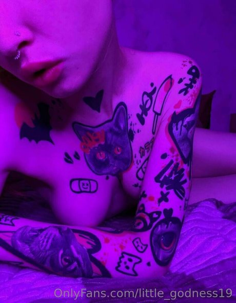 ashly696969 only fans nude