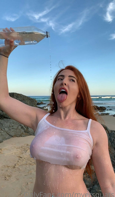 Redhead Goddess onlyfans public photos
