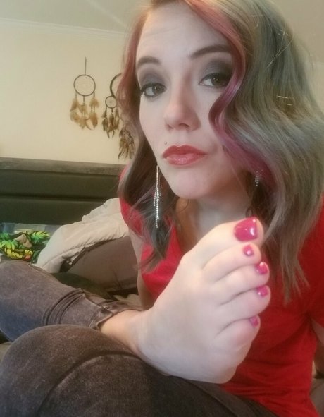 karasfreefeet is on onlyfans