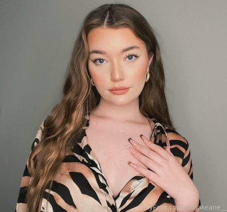 oliviakeane__ onlyfans leaks