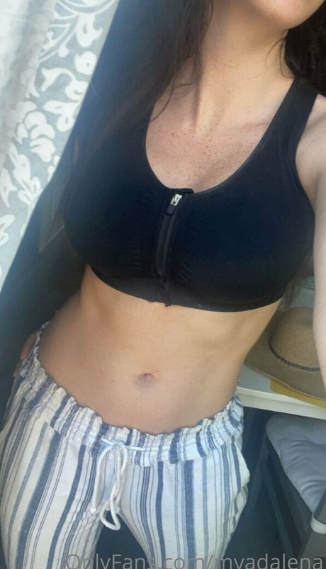 myadalena only fans nude leaks