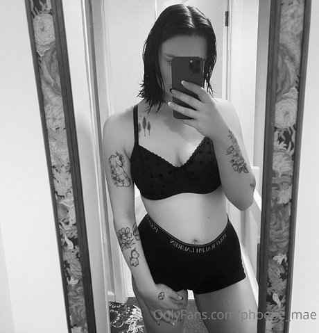 Phoebe mae nude only fans