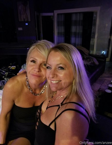 anzee onlyfans de