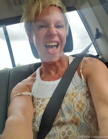 anzee onlyfans nudes leaked