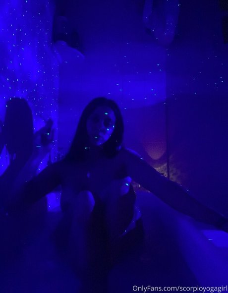scorpioyogagirl onlyfans naked leaks