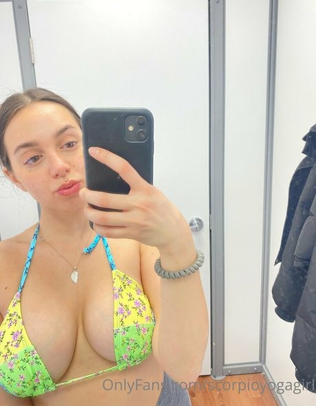 scorpioyogagirl onlyfans leaked.