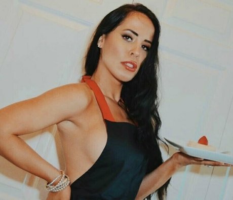 earthlyalien nude onlyfans