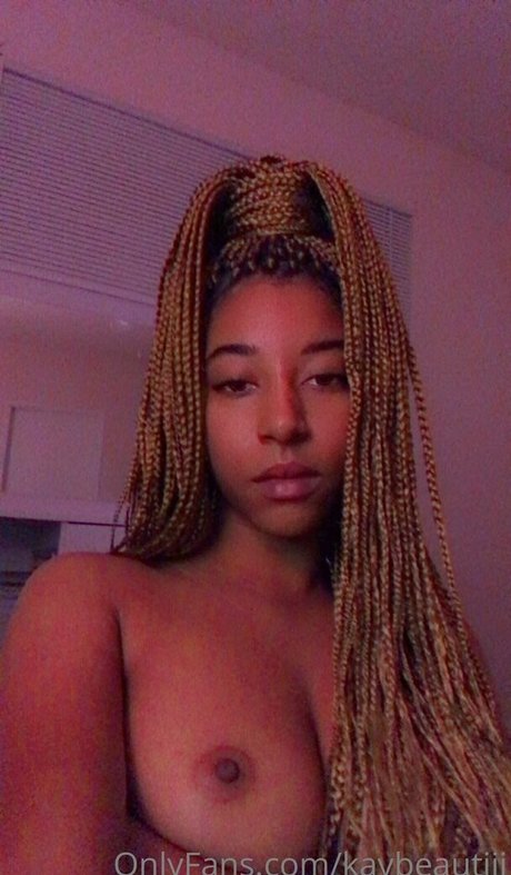 kaybeautiii onlyfans leaked photos