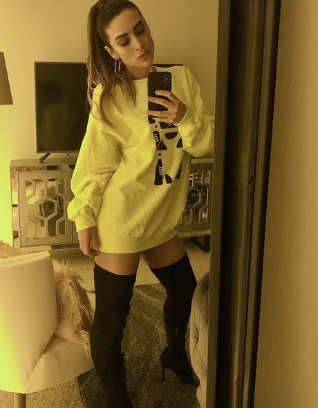 czechm8 onlyfans naked