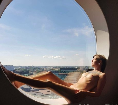 liittle1 onlyfans naked pics