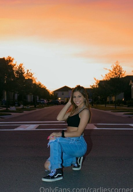 carliescorner onlyfans fotos