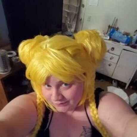 Frisky Momo leaked onlyfans pics