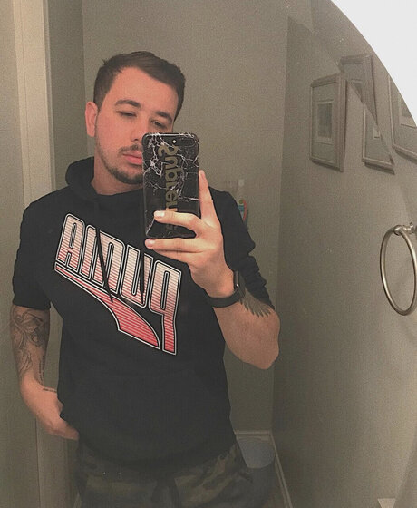 mike cabral onlyfans