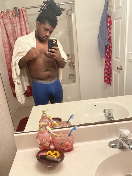 KingmeeK onlyfans nude