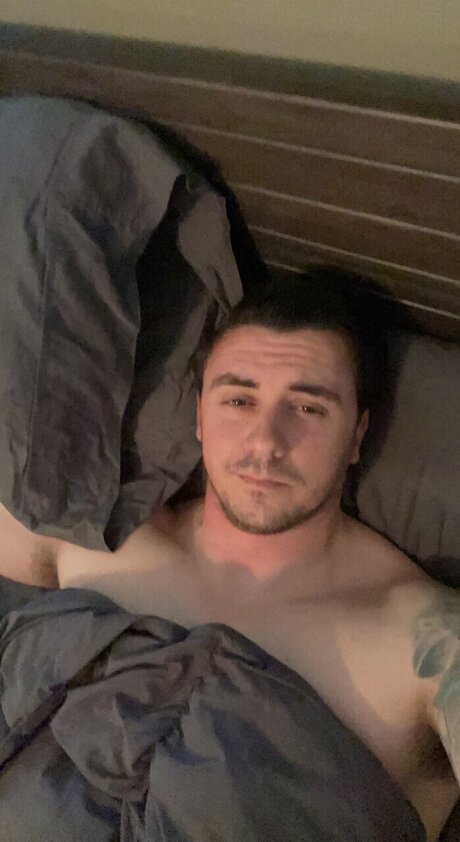 u6326264 topless onlyfans