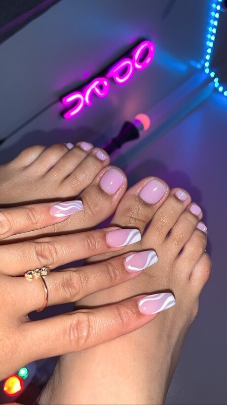 Xkoieros nudes only fans