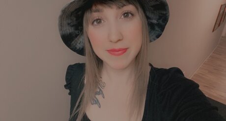 Lust Over Love onlyfans sexy