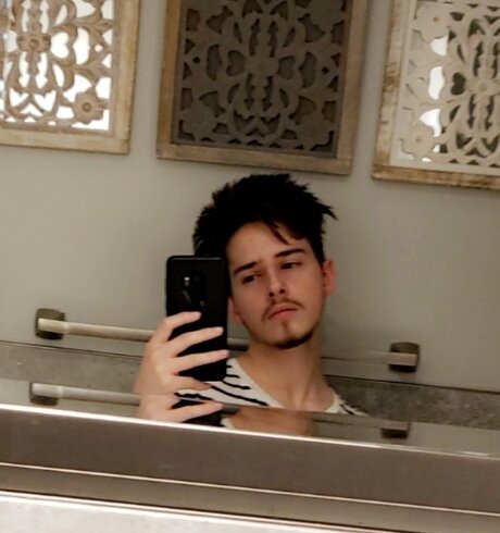 Luis Lechuga onlyfans explicit content