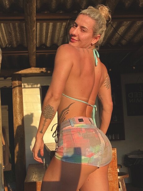 Monikee onlyfans model photos