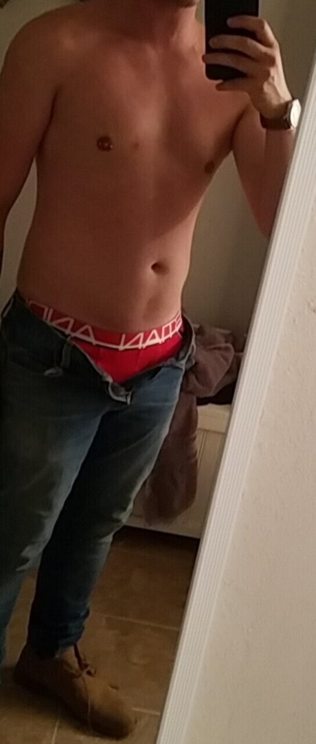 DummyThicc onlyfans model photos