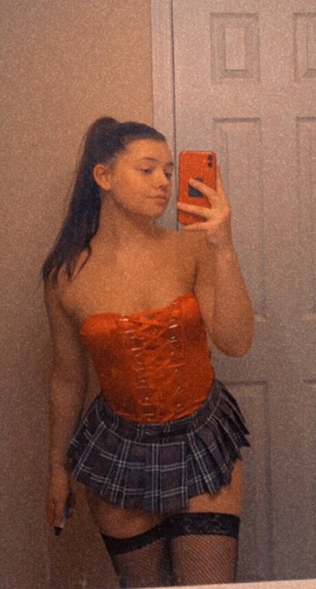 BabyAzalea onlyfans picture