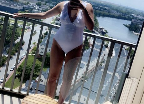 Maeve Golding new onlyfans leak