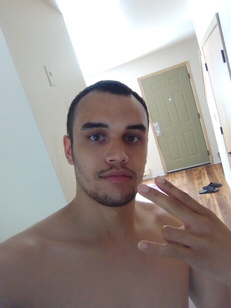 David Graham onlyfans leaked tits