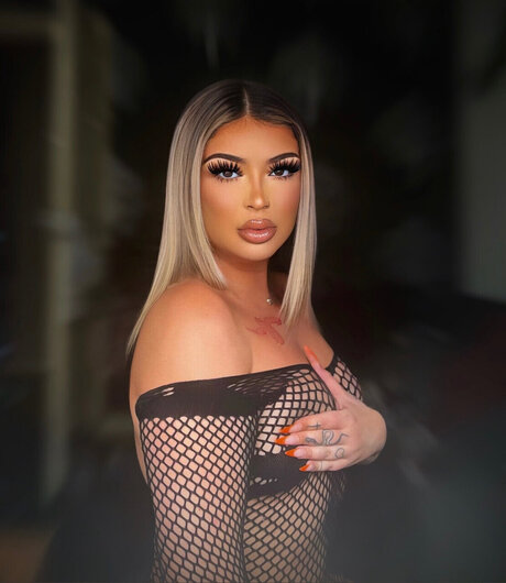 korieuncensored_ feet onlyfans