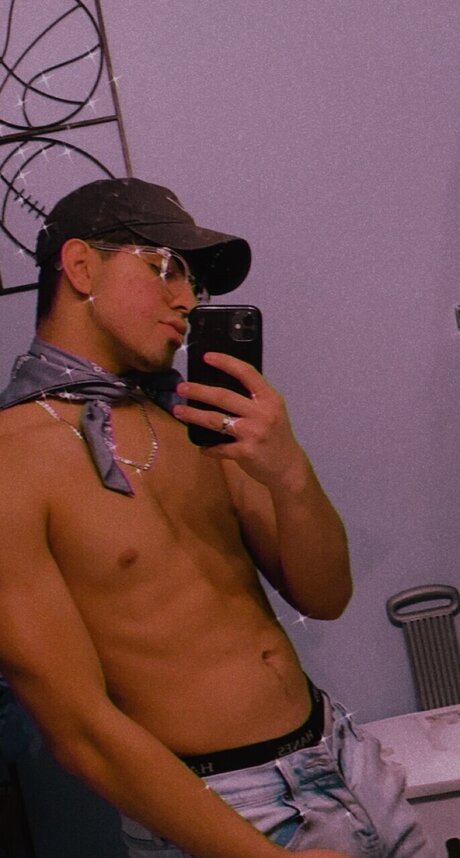 Junior Ortega onlyfans naked
