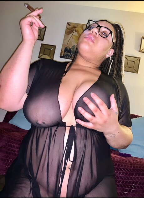 HazelBaybe onlyfans strip tease