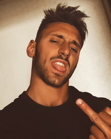 Sergio Carballo onlyfans photos