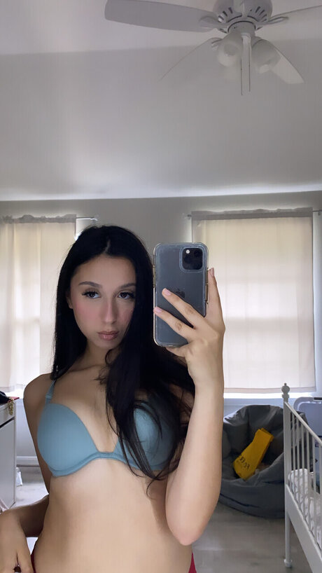 Isarire amp lt3 onlyfans nude photos