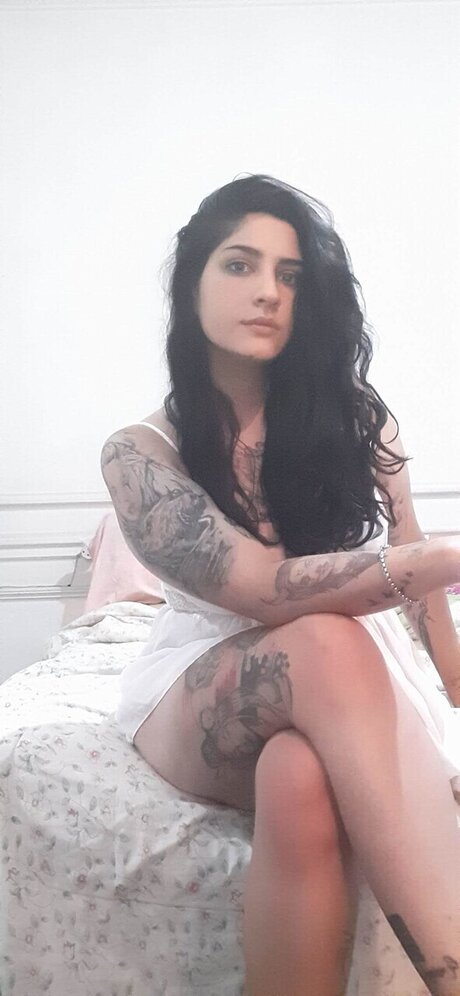 Karou Markov onlyfans leams