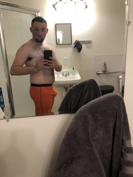 FFEMT208 4 onlyfans pictures