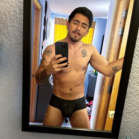 John Buendia_ onlyfans photos