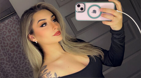 Foot Goddess Lucyy onlyfans photos