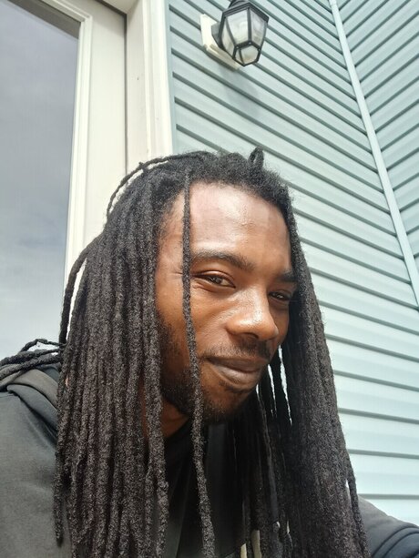 Zu world 18 only onlyfans naked leaks