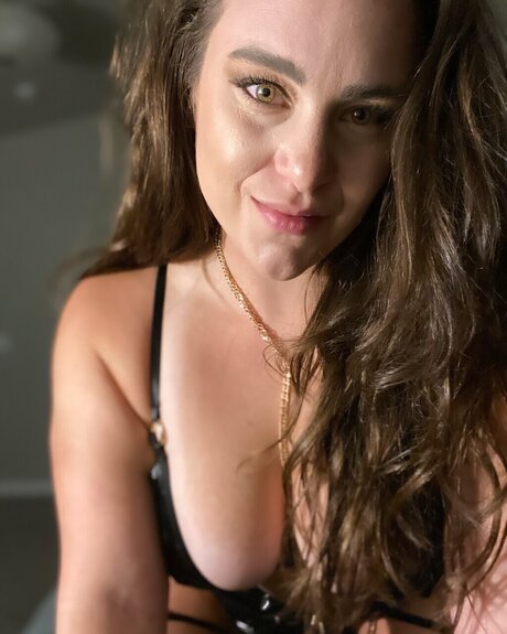 Wildesssa Wyldin onlyfans naked