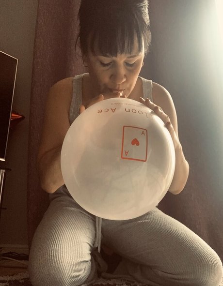 chezzmanifestation free only fans