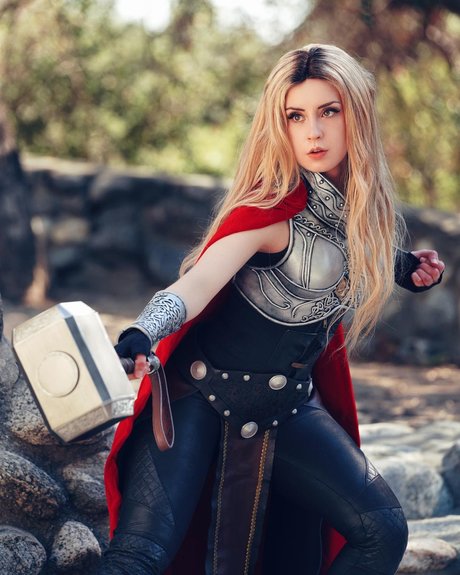 big tits teen onlyfans nude depiction