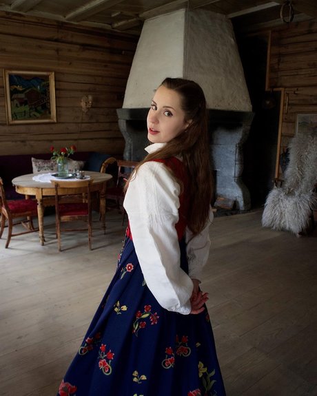 Raineemery leaked onlyfans pictures