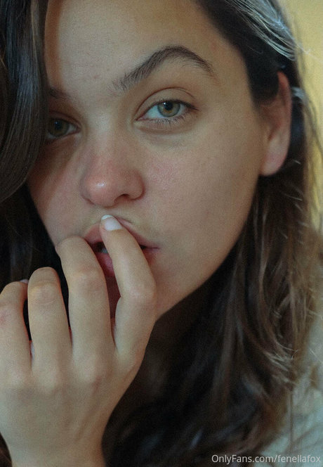 Fenella Fox onlyfans leaks.