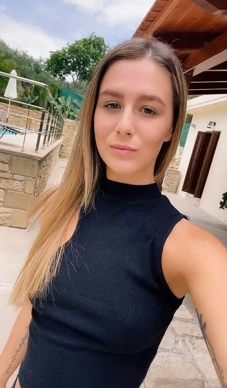 nude teacher onlyfans free sex photo