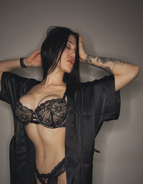 lesbian anal onlyfans nude images