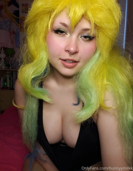 bunnyymilkk onlyfans leaked naked