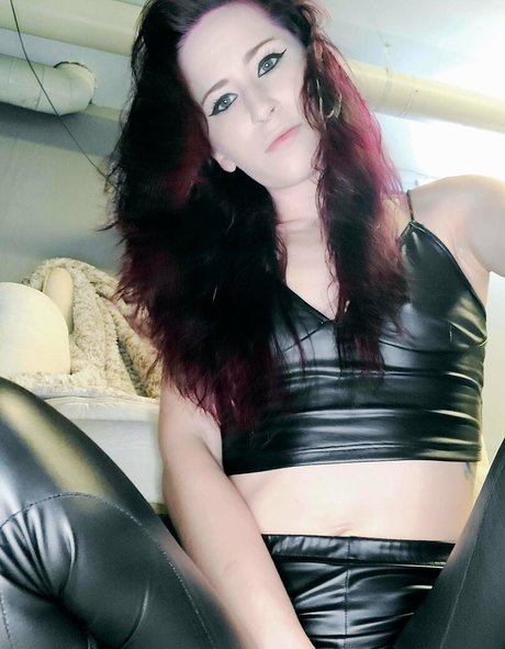 bellaenchantressxxx onlyfans porn nude