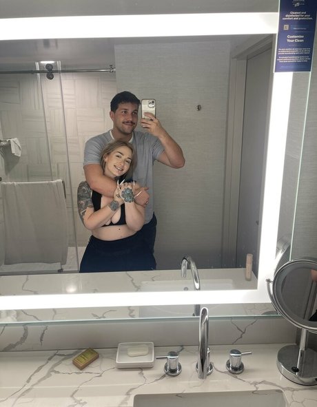 Misslavey666 onlyfans model