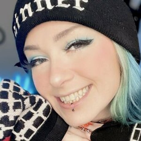 Misslavey666 leaks onlyfans