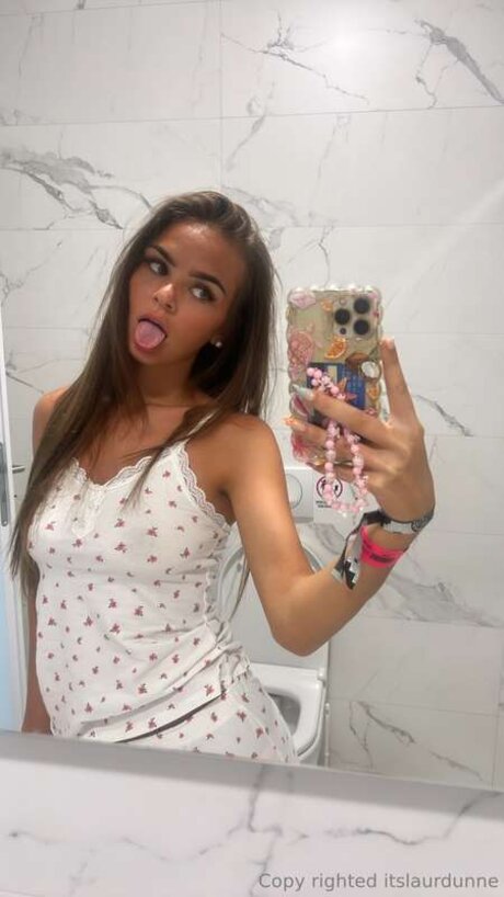 itslaurdunne onlyfans leaked pics